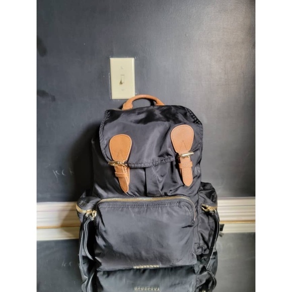 Authentic BURBERRY Nylon Large Rucksack Backpack Black/Brown - Picture 1 of 12